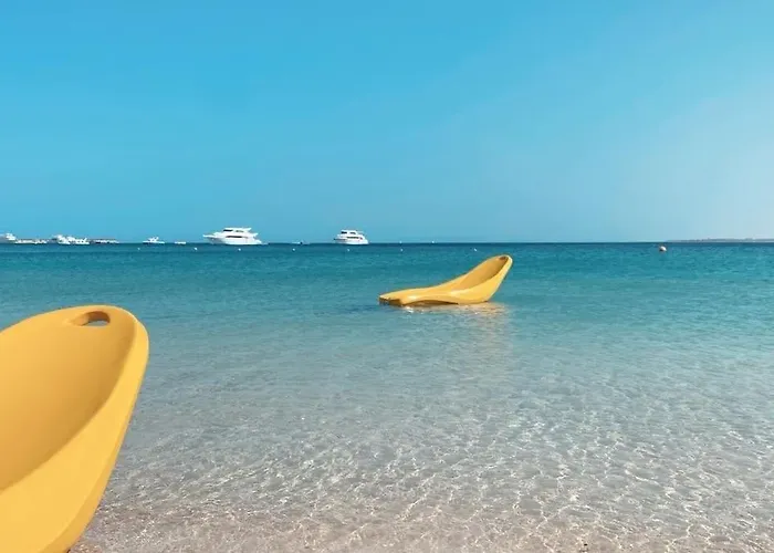 Stunning Pool View 1bed Private Access, Veranda Sahl Hasheesh Apartment *