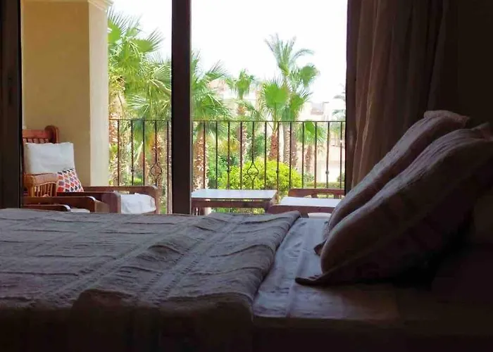 Stunning Pool View 1bed Private Access, Veranda Sahl Hasheesh Hurghada